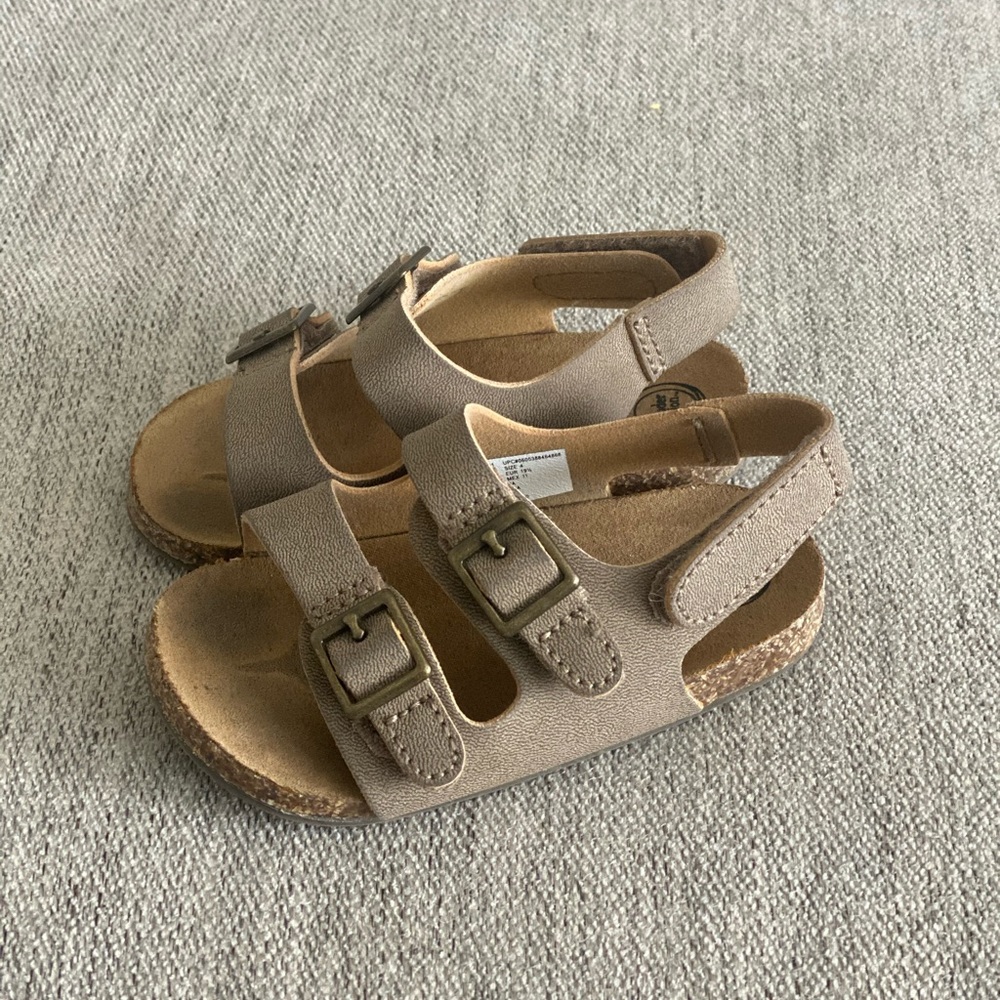 Wonder nation brown sandals